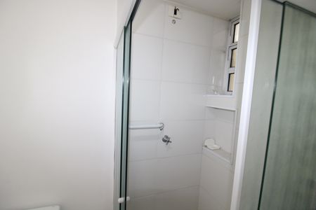 Banheiro de apartamento para alugar com 2 quartos, 65m² em Santana, São Paulo