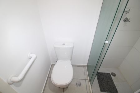 Banheiro de apartamento para alugar com 2 quartos, 65m² em Santana, São Paulo