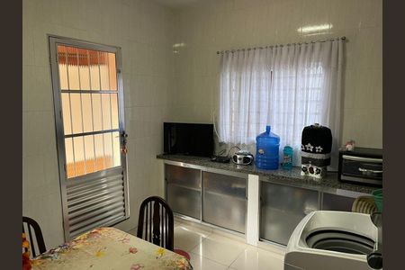 Casa à venda com 3 quartos, 340m² em Vila Galvão, Guarulhos