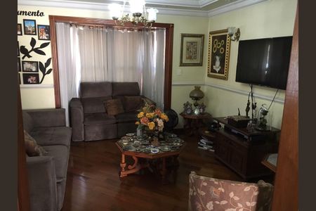 Casa à venda com 3 quartos, 450m² em Jardim Maia, Guarulhos