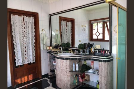 Casa à venda com 3 quartos, 450m² em Jardim Maia, Guarulhos