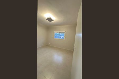 Casa à venda com 2 quartos, 97m² em Jardim Cocaia, Guarulhos