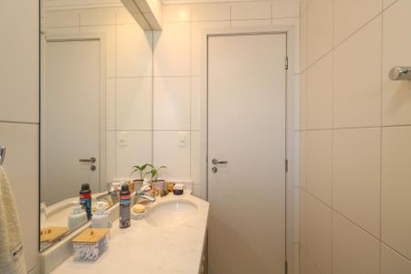 Banheiro de apartamento à venda com 2 quartos, 62m² em Centro, São Caetano do Sul