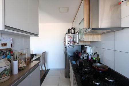 Apartamento à venda com 62m², 2 quartos e 3 vagas Apartamento à venda com 62m², 2 quartos e 3 vagasCozinha