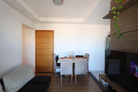 Apartamento à venda com 62m², 2 quartos e 3 vagas Apartamento à venda com 62m², 2 quartos e 3 vagasSala