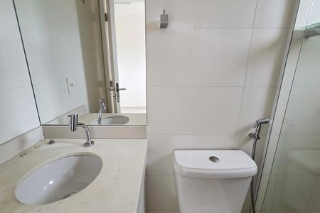 Apartamento para alugar com 86m², 2 quartos e 2 vagas Apartamento para alugar com 86m², 2 quartos e 2 vagasBanheiro da Suíte 1