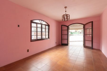 Casa para alugar com 251m², 3 quartos e 3 vagasQuarto 3