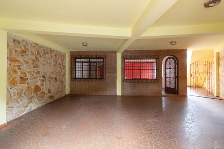 Casa para alugar com 251m², 3 quartos e 3 vagasGaragem