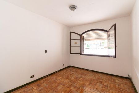 Casa para alugar com 251m², 3 quartos e 3 vagasQuarto 1