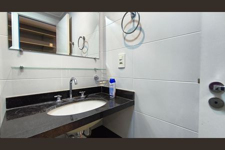 Studio para alugar com 34m², 1 quarto e sem vaga Studio para alugar com 34m², 1 quarto e sem vagaBanheiro