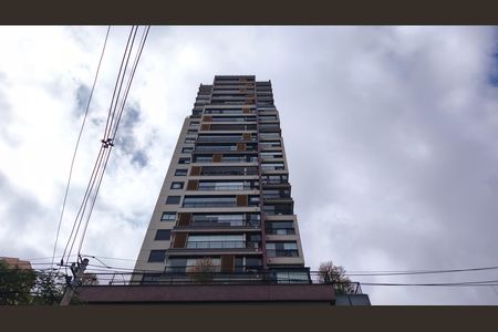 Studio para alugar com 34m², 1 quarto e sem vaga Studio para alugar com 34m², 1 quarto e sem vagaFachada
