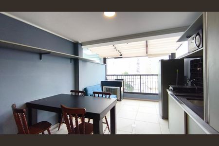Studio para alugar com 34m², 1 quarto e sem vaga Studio para alugar com 34m², 1 quarto e sem vagaVaranda