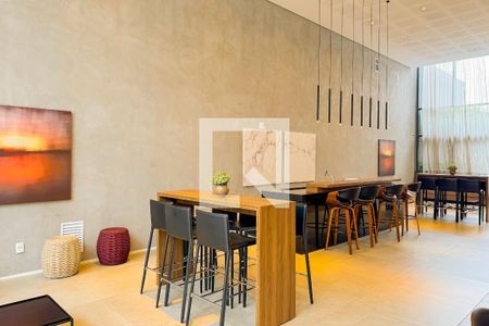 Studio para alugar com 34m², 1 quarto e sem vaga Studio para alugar com 34m², 1 quarto e sem vagaSalão de Festas
