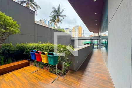 Studio para alugar com 34m², 1 quarto e sem vaga Studio para alugar com 34m², 1 quarto e sem vagaEntrada