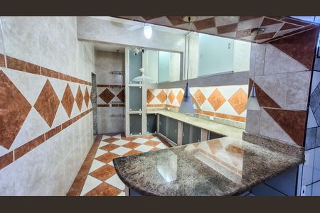 Cozinha de casa para alugar com 2 quartos, 400m² em Colégio, Rio de Janeiro