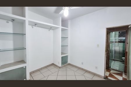 Casa para alugar com 400m², 2 quartos e 2 vagas Casa para alugar com 400m², 2 quartos e 2 vagasQuarto 2