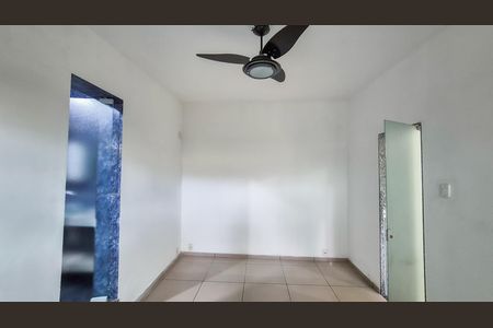 Casa para alugar com 400m², 2 quartos e 2 vagas Casa para alugar com 400m², 2 quartos e 2 vagasQuarto 1