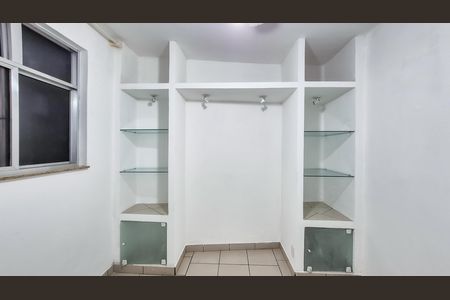 Casa para alugar com 400m², 2 quartos e 2 vagas Casa para alugar com 400m², 2 quartos e 2 vagasQuarto 2