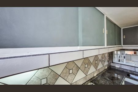 Casa para alugar com 400m², 2 quartos e 2 vagas Casa para alugar com 400m², 2 quartos e 2 vagasCozinha