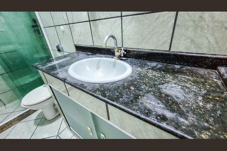 Casa para alugar com 400m², 2 quartos e 2 vagas Casa para alugar com 400m², 2 quartos e 2 vagasBanheiro Social