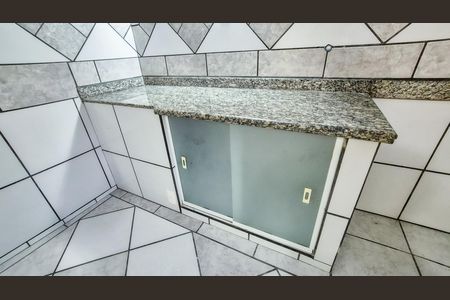 Casa para alugar com 400m², 2 quartos e 2 vagas Casa para alugar com 400m², 2 quartos e 2 vagasCozinha