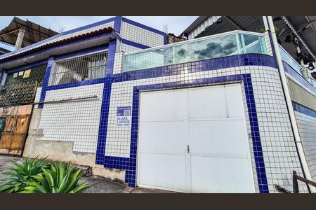 Casa para alugar com 400m², 2 quartos e 2 vagas Casa para alugar com 400m², 2 quartos e 2 vagasFrente do Imóvel