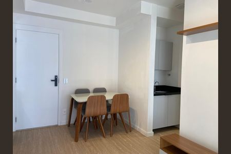 Sala de apartamento para alugar com 1 quarto, 49m² em Vila Sonia, São Paulo