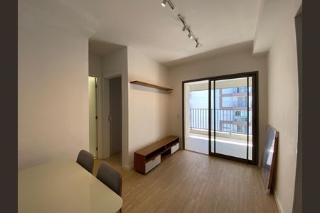 Sala de apartamento para alugar com 1 quarto, 49m² em Vila Sonia, São Paulo