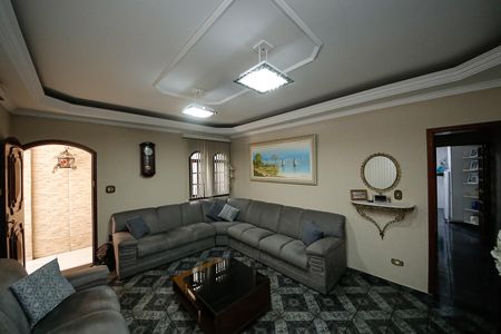 Casa para alugar com 299m², 2 quartos e 3 vagas