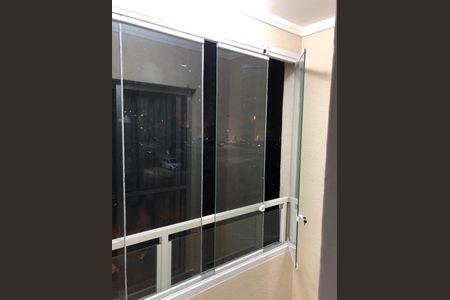 Apartamento à venda com 47m², 2 quartos e 1 vaga Apartamento à venda com 47m², 2 quartos e 1 vagaVaranda