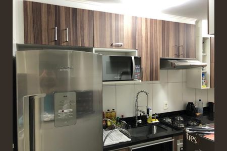Apartamento à venda com 47m², 2 quartos e 1 vaga Apartamento à venda com 47m², 2 quartos e 1 vagaBanheiro