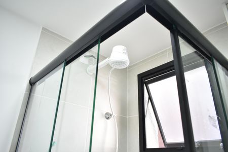 Banheiro de apartamento à venda com 2 quartos, 50m² em Planalto Paulista, São Paulo
