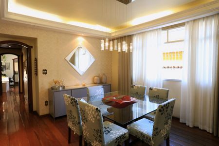 Apartamento à venda com 221m², 4 quartos e 4 vagasSala de Jantar