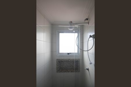 Banheiro de apartamento para alugar com 2 quartos, 49m² em Ponte Grande, Guarulhos