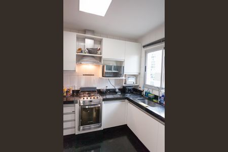 Cozinha de apartamento à venda com 4 quartos, 300m² em Buritis, Belo Horizonte