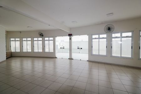 Apartamento à venda com 72m², 3 quartos e 1 vaga Apartamento à venda com 72m², 3 quartos e 1 vagaSalão de Festas