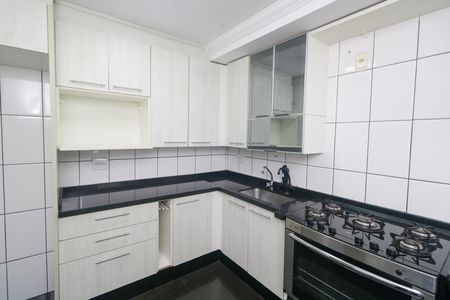 Apartamento à venda com 72m², 3 quartos e 1 vaga Apartamento à venda com 72m², 3 quartos e 1 vagaCozinha