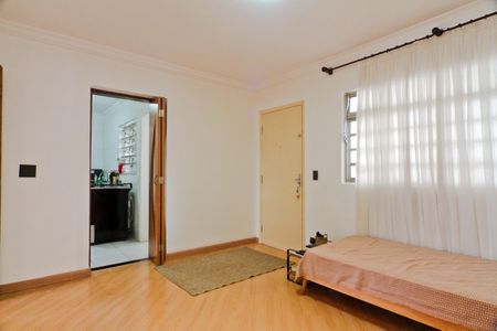 Apartamento à venda com 58m², 2 quartos e 1 vaga Apartamento à venda com 58m², 2 quartos e 1 vagaSala