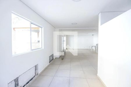 Apartamento à venda com 58m², 2 quartos e 1 vaga Apartamento à venda com 58m², 2 quartos e 1 vagaÁrea comum - Salão de festas