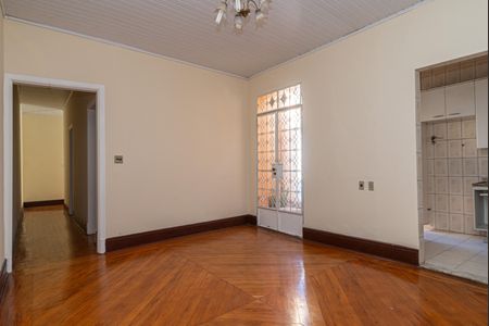 Casa para alugar com 150m², 2 quartos e sem vagaSala