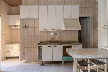 Casa para alugar com 150m², 2 quartos e sem vagaCozinha