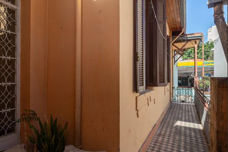 Casa para alugar com 150m², 2 quartos e sem vagaVaranda