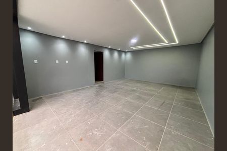 Casa para alugar com 3 quartos, 400m² em Santo Afonso, Novo Hamburgo