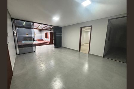 Casa para alugar com 3 quartos, 400m² em Santo Afonso, Novo Hamburgo