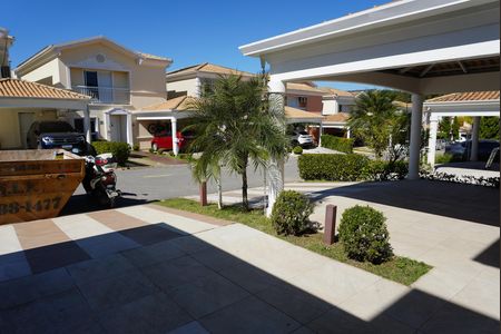 Garagem de casa de condomínio à venda com 2 quartos, 308m² em Residencial Tambore Iii, Santana de Parnaíba