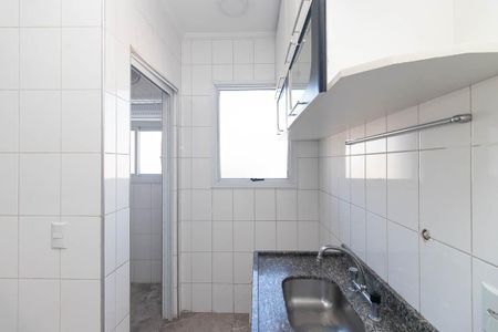 Apartamento à venda com 56m², 3 quartos e 1 vaga Apartamento à venda com 56m², 3 quartos e 1 vagaCozinha e Área de Serviço