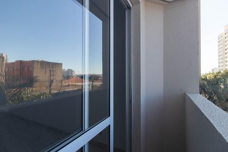 Apartamento à venda com 56m², 3 quartos e 1 vaga Apartamento à venda com 56m², 3 quartos e 1 vagaSacada