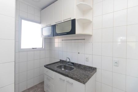 Apartamento à venda com 56m², 3 quartos e 1 vaga Apartamento à venda com 56m², 3 quartos e 1 vagaCozinha e Área de Serviço