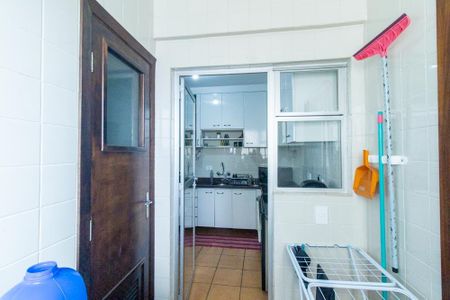 Apartamento à venda com 138m², 3 quartos e 1 vaga Apartamento à venda com 138m², 3 quartos e 1 vagaÁrea de Serviço