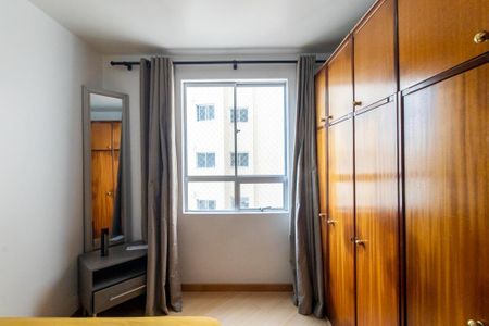 Apartamento à venda com 138m², 3 quartos e 1 vaga Apartamento à venda com 138m², 3 quartos e 1 vagaQuarto 2